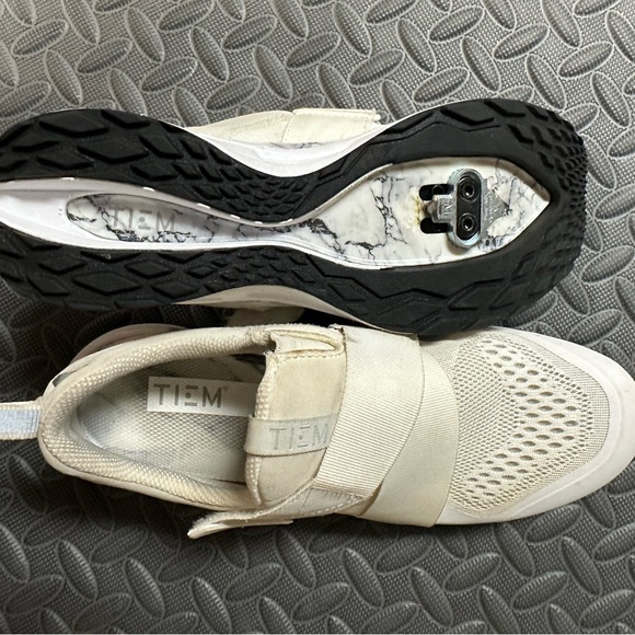 tiem Shoes Tiem Slipstream Indoor Cycling Shoes Womens 8 In White Marble Poshmark